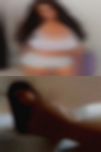 Swinger woman fuck a club.