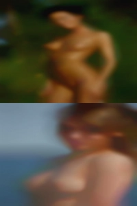 Women in naturist nude Playas.